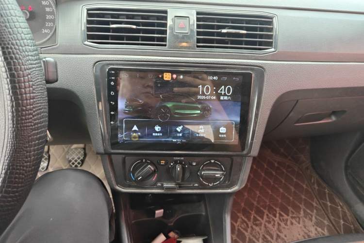 Used Volkswagen Santana 2016 1.6L Manual Fashion Edition Audio And AC Panel
