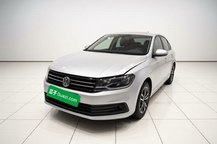Volkswagen Santana 2016 1.6L Manual Fashion Edition usata Guazi used car, China used car export, Used car for sale, Used  cars, Cheapest cars for sale