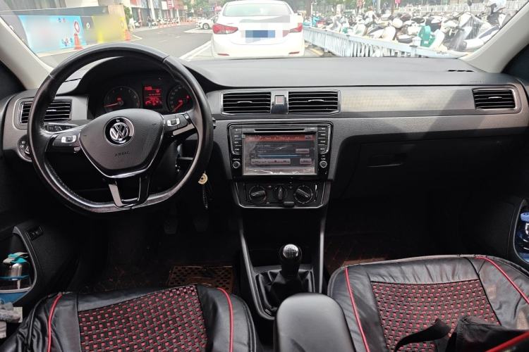 Used Volkswagen Santana 2016 1.4L Manual Fashion Edition Center Console