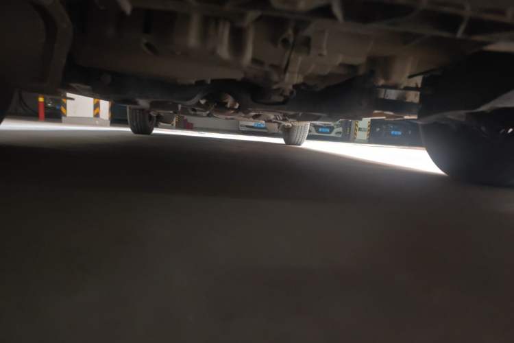 Used Volkswagen Santana 2016 1.4L Manual Fashion Edition Chassis Front