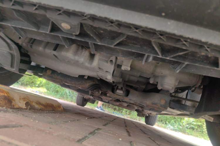 Used Volkswagen Santana 2016 1.4L Manual Fashion Edition Chassis Front