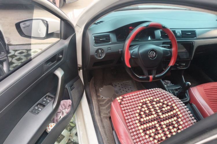 Used Volkswagen Santana 2016 1.4L Manual Fashion Edition Driver Seat