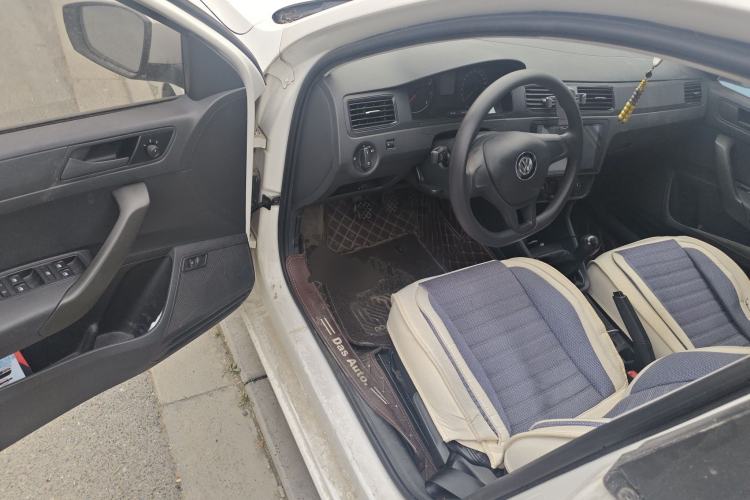 Used Volkswagen Santana 2016 1.6L Manual Fashion Edition Driver Seat