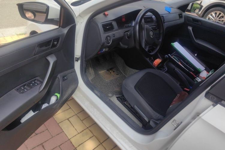 Used Volkswagen Santana 2016 1.4L Manual Fashion Edition Driver Seat