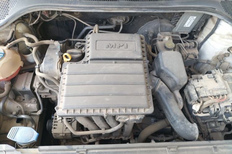 Used Volkswagen Santana 2016 1.4L Manual Fashion Edition Engine Bay