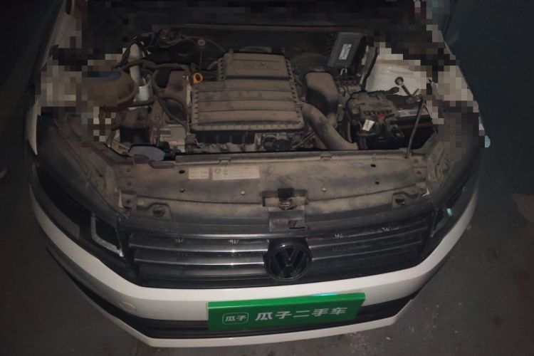 Used Volkswagen Santana 2016 1.6L Manual Fashion Edition Engine Bay