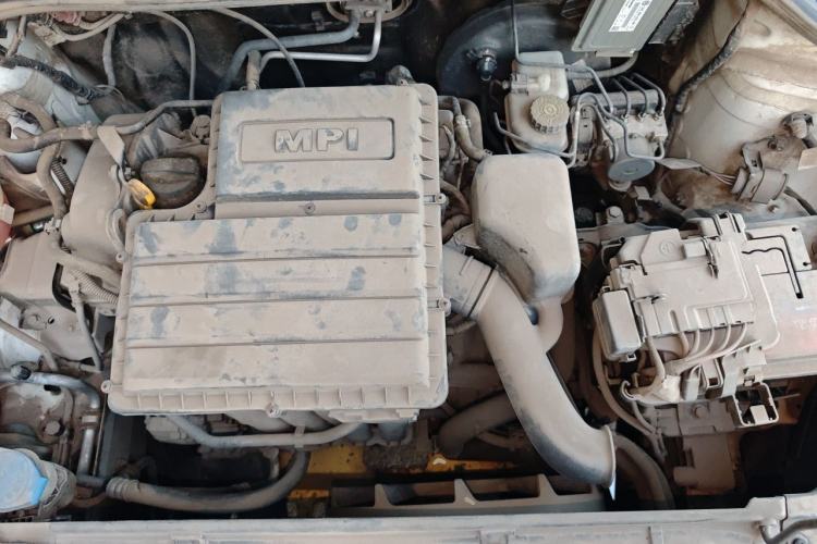 Used Volkswagen Santana 2016 1.4L Manual Fashion Edition Engine Bay