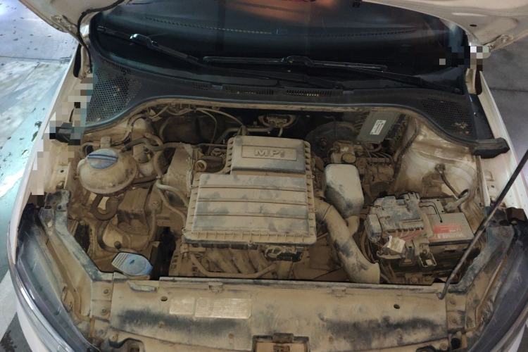 Used Volkswagen Santana 2016 1.4L Manual Fashion Edition Engine Bay
