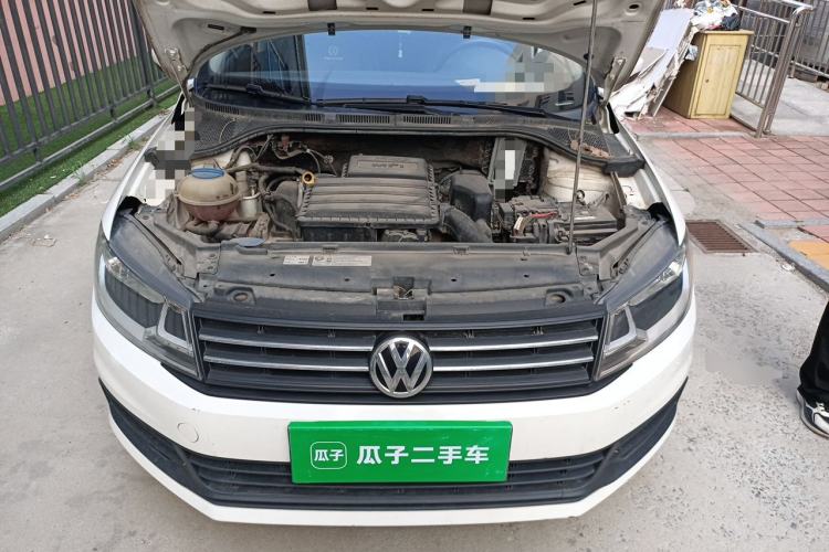 Used Volkswagen Santana 2016 1.4L Manual Fashion Edition Engine Bay