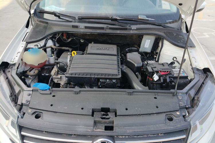 Used Volkswagen Santana 2016 1.4L Manual Fashion Edition Engine Bay