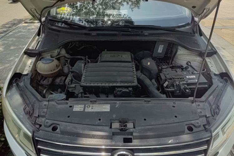 Used Volkswagen Santana 2016 1.6L Automatic Comfort Edition Engine Bay