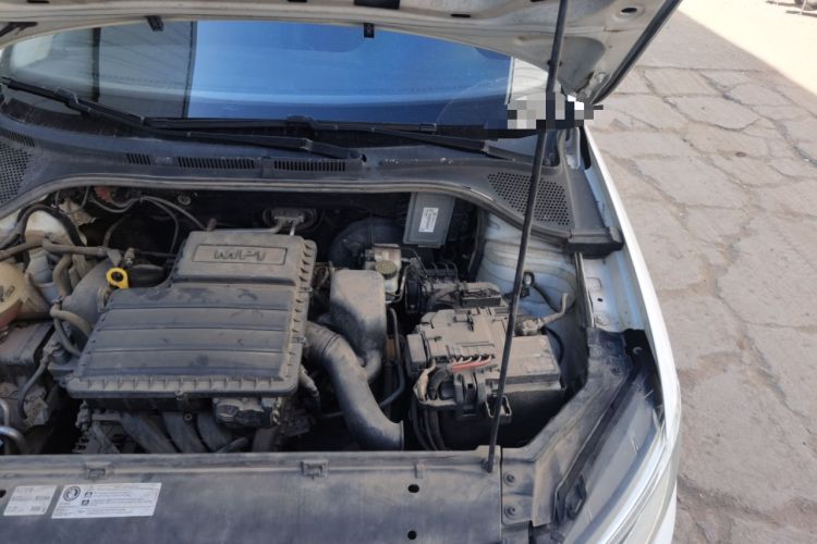 Used Volkswagen Santana 2016 1.6L Automatic Comfort Edition Engine Bay Left