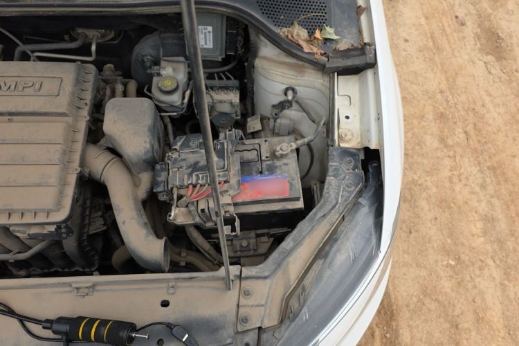 Used Volkswagen Santana 2016 1.4L Manual Fashion Edition Engine Bay Left