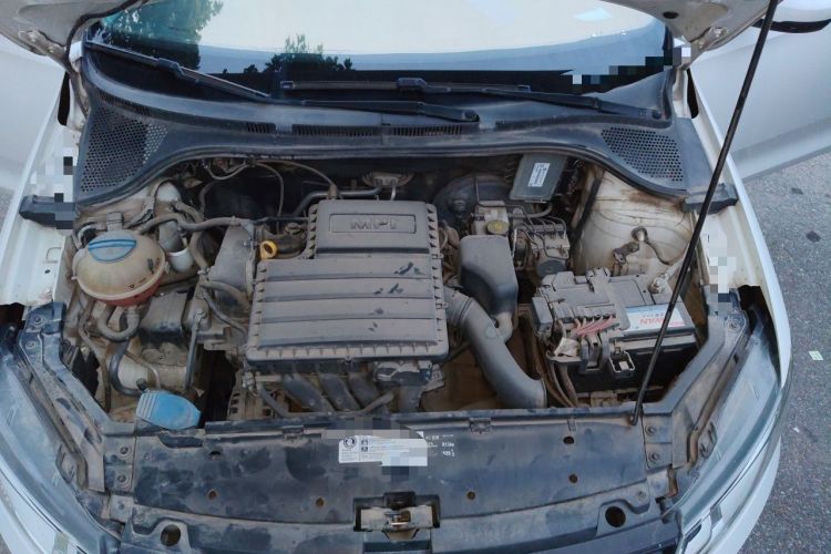 Used Volkswagen Santana 2016 1.4L Manual Fashion Edition Engine Bay