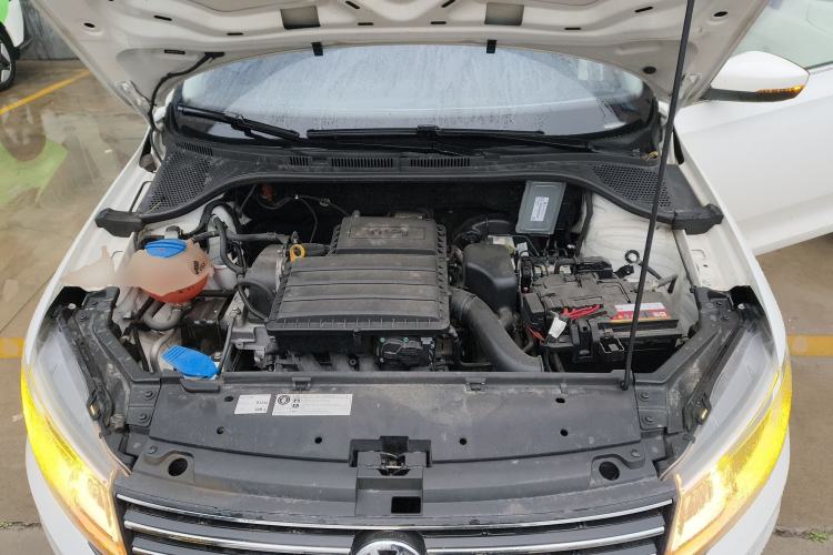 Used Volkswagen Santana 2016 1.6L Automatic Comfort Edition Engine Bay