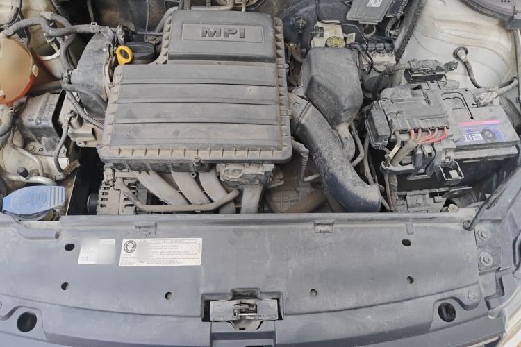 Used Volkswagen Santana 2016 1.6L Automatic Comfort Edition Engine Bay