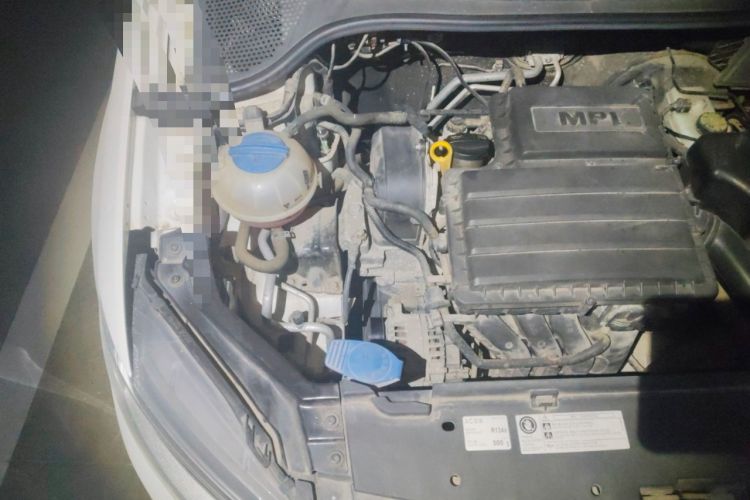 Used Volkswagen Santana 2016 1.4L Manual Fashion Edition Engine Bay Right