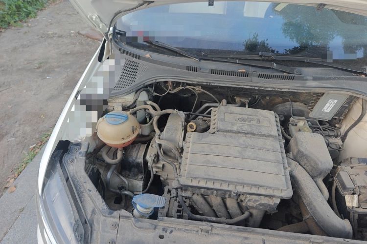 Used Volkswagen Santana 2016 1.4L Manual Fashion Edition Engine Bay Right