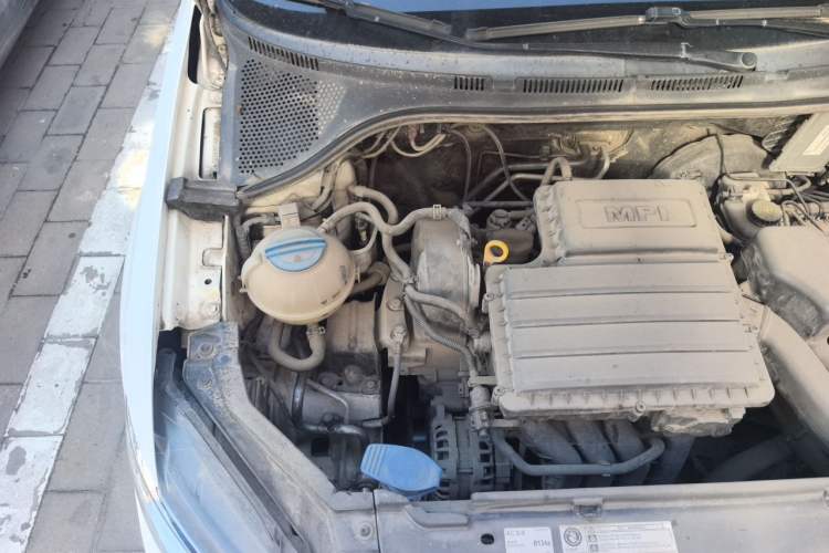 Used Volkswagen Santana 2016 1.4L Manual Fashion Edition Engine Bay Right