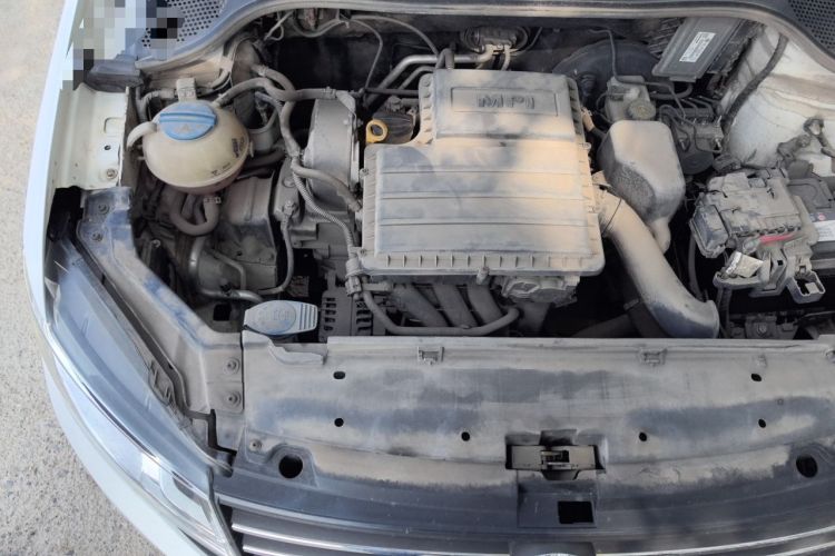 Used Volkswagen Santana 2016 1.4L Manual Fashion Edition Engine Bay Right