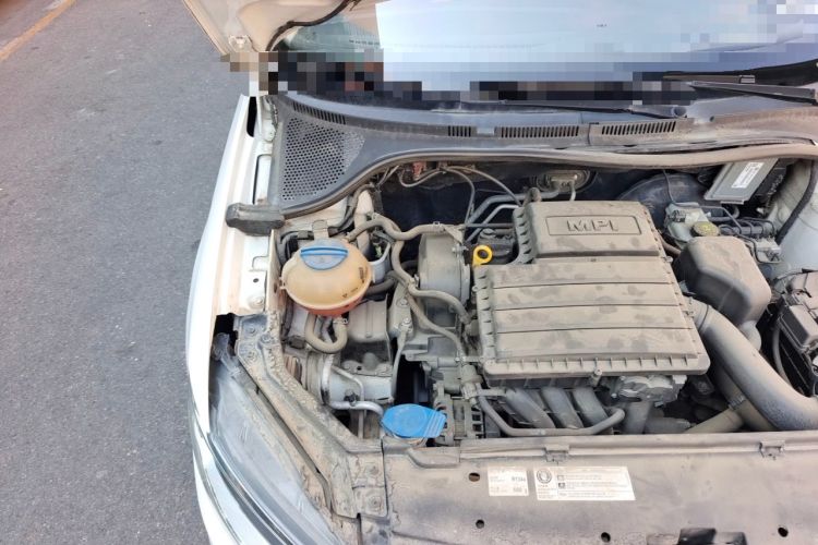 Used Volkswagen Santana 2016 1.4L Manual Fashion Edition Engine Bay Right