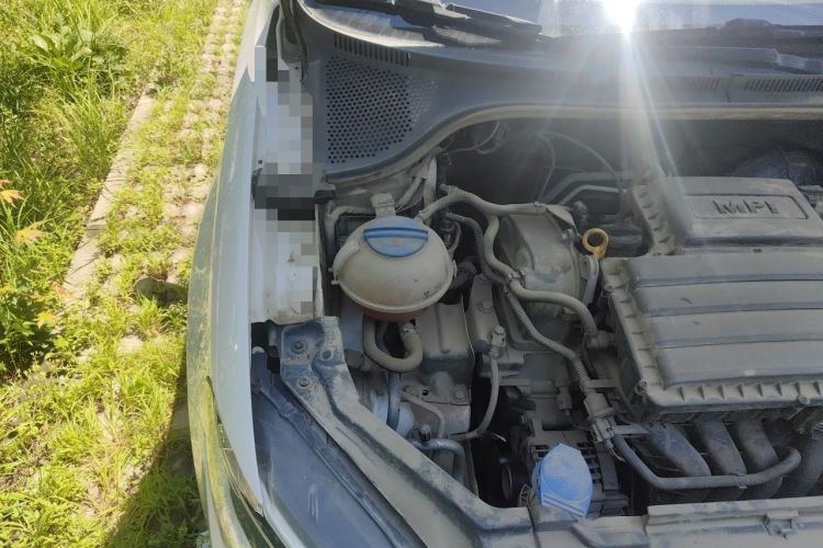 Used Volkswagen Santana 2016 1.6L Automatic Comfort Edition Engine Bay Right