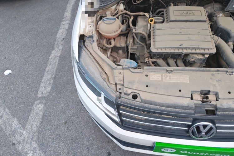 Used Volkswagen Santana 2016 1.6L Manual Fashion Edition Engine Bay Right