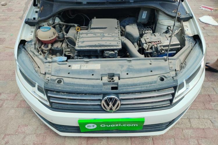 Used Volkswagen Santana 2016 1.4L Manual Fashion Edition Engine Bay