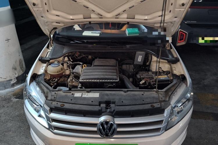 Used Volkswagen Santana 2016 1.4L Manual Fashion Edition Engine Bay