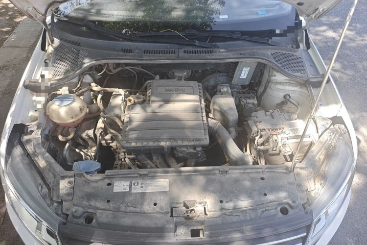 Used Volkswagen Santana 2016 1.4L Manual Fashion Edition Engine Bay