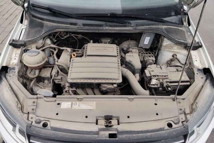 Used Volkswagen Santana 2016 1.4L Manual Fashion Edition Engine Bay