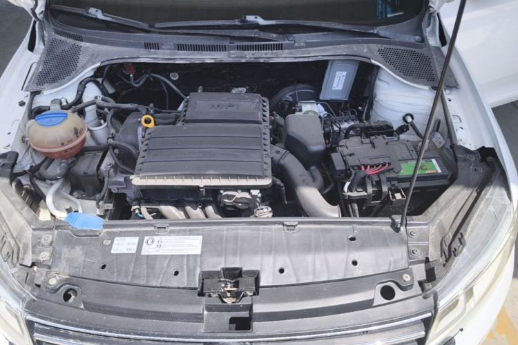 Used Volkswagen Santana 2016 1.6L Automatic Comfort Edition Engine Bay