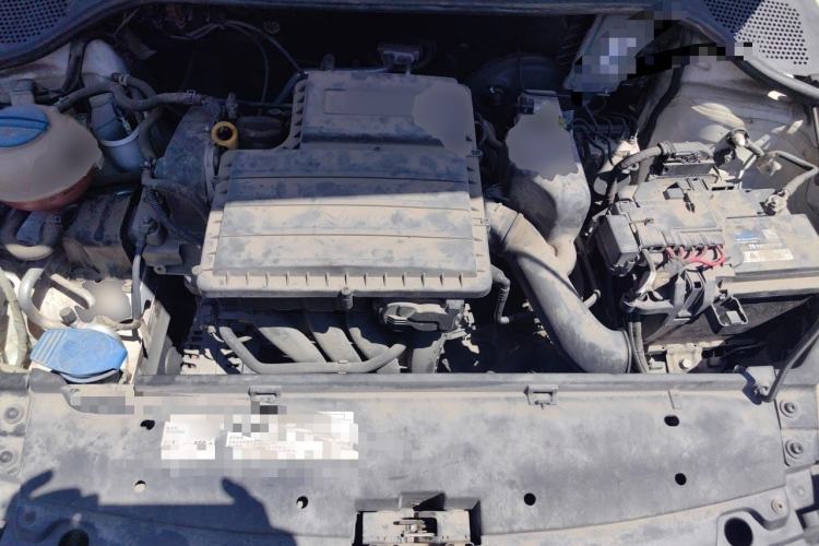 Used Volkswagen Santana 2016 1.6L Automatic Comfort Edition Engine Bay