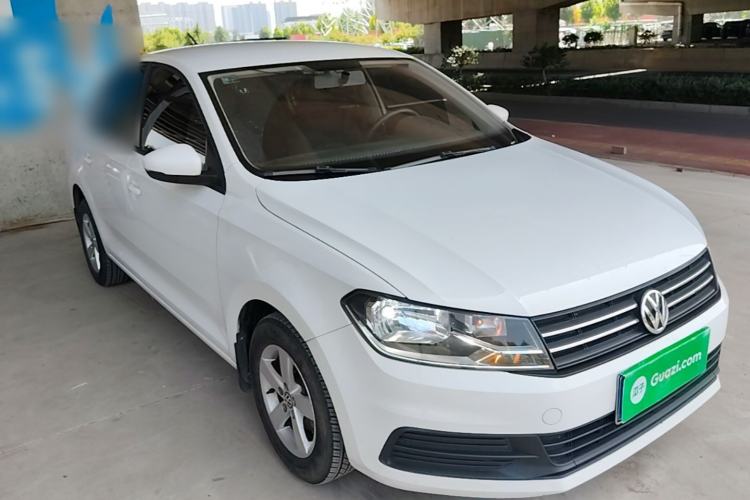 Used Volkswagen Santana 2016 1.4L Manual Fashion Edition Exterior 1