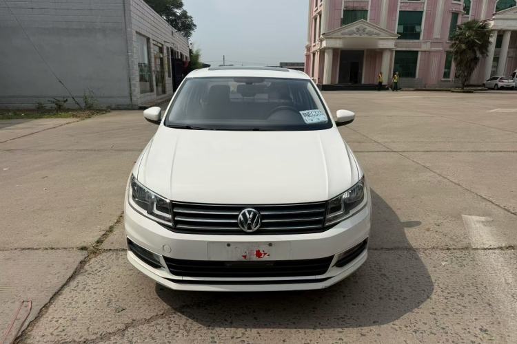 Used Volkswagen Santana 2016 1.6L Automatic Comfort Edition Exterior 1