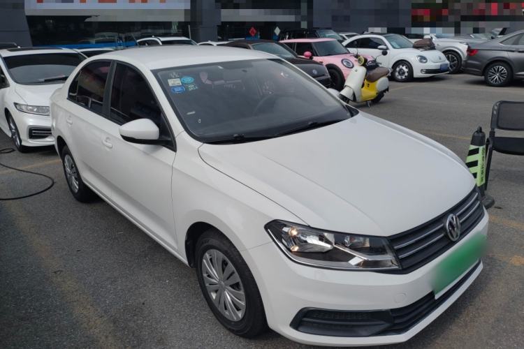 Used Volkswagen Santana 2016 1.6L Manual Fashion Edition Exterior 1