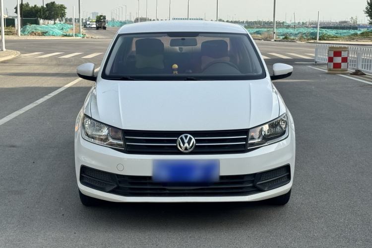 Used Volkswagen Santana 2016 1.6L Manual Fashion Edition Exterior 3