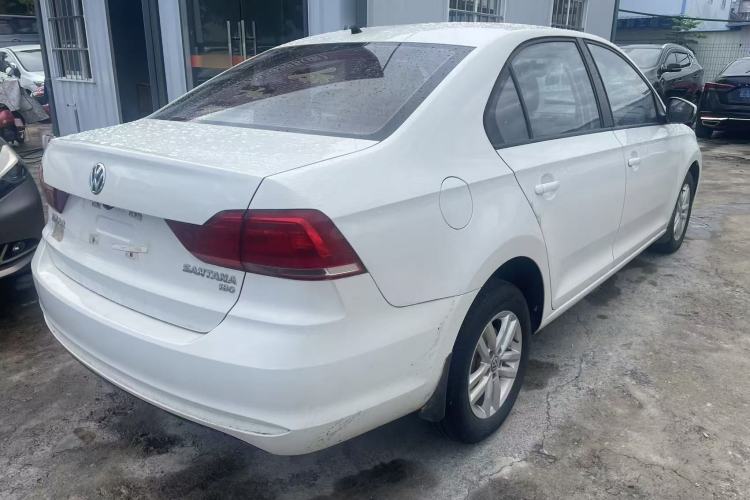 Used Volkswagen Santana 2016 1.6L Manual Fashion Edition Exterior 4