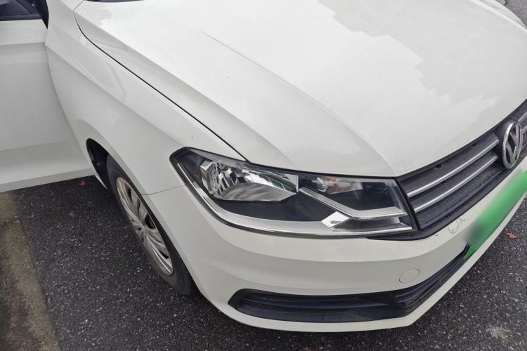 Used Volkswagen Santana 2016 1.6L Manual Fashion Edition Exterior 6