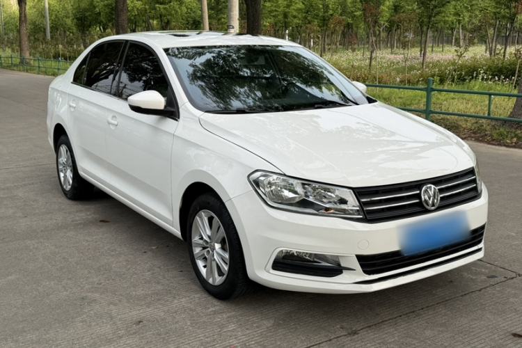 Used Volkswagen Santana 2016 1.6L Automatic Comfort Edition Exterior 8