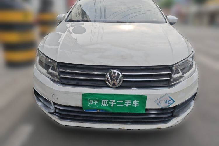 Used Volkswagen Santana 2016 1.6L Manual Fashion Edition Front