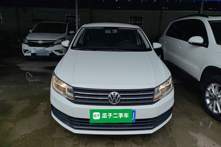 Used Volkswagen Santana 2016 1.4L Manual Fashion Edition Front