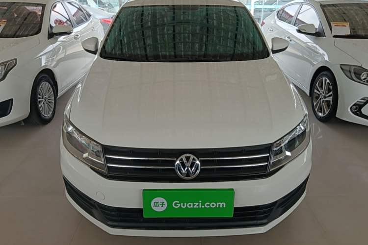 Used Volkswagen Santana 2016 1.6L Manual Fashion Edition Front