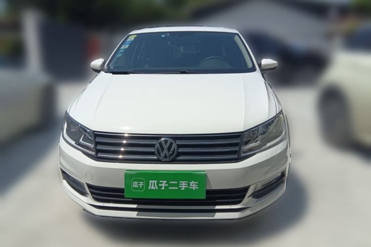 Used Volkswagen Santana 2016 1.6L Automatic Comfort Edition Front