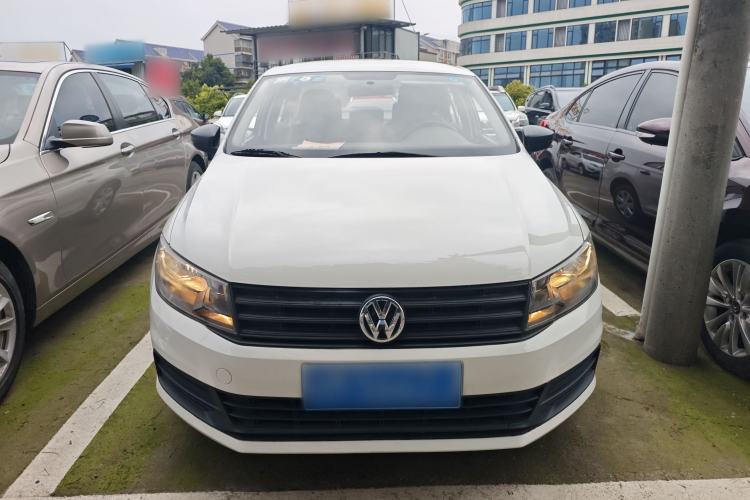 Used Volkswagen Santana 2016 1.6L Manual Fashion Edition Front