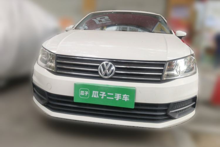 Used Volkswagen Santana 2016 1.6L Manual Fashion Edition Front