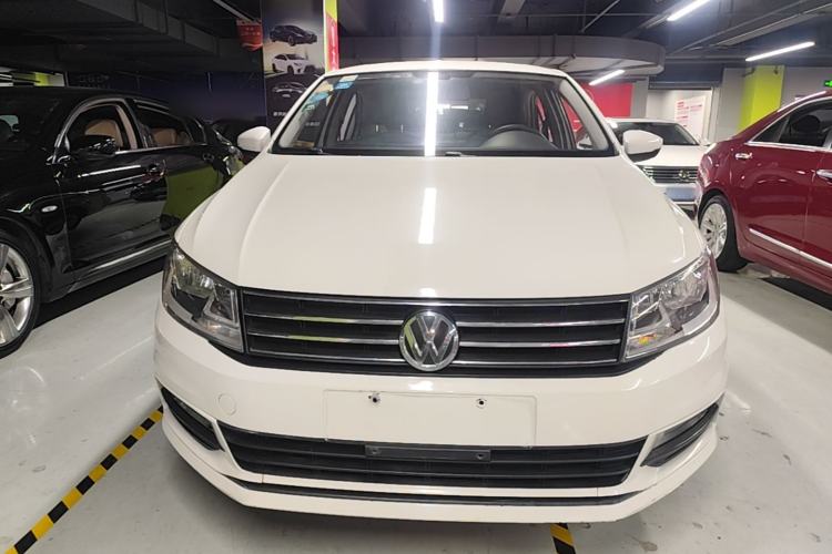 Used Volkswagen Santana 2016 1.6L Automatic Comfort Edition Front