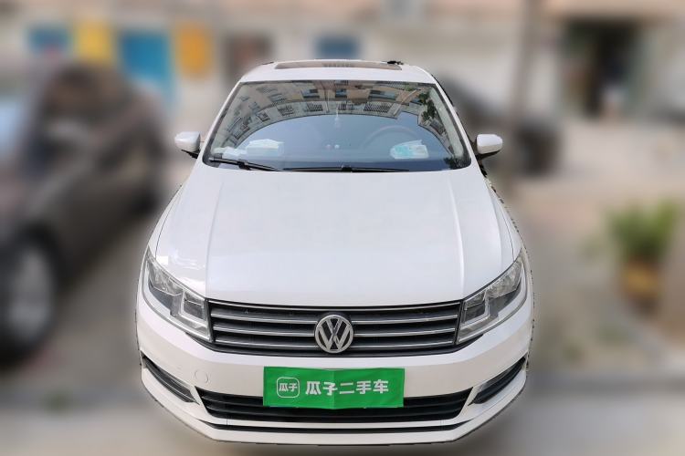 Used Volkswagen Santana 2016 1.6L Manual Comfort Edition Front