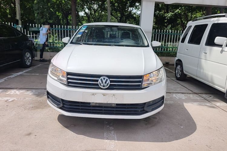 Used Volkswagen Santana 2016 1.4L Manual Fashion Edition Front
