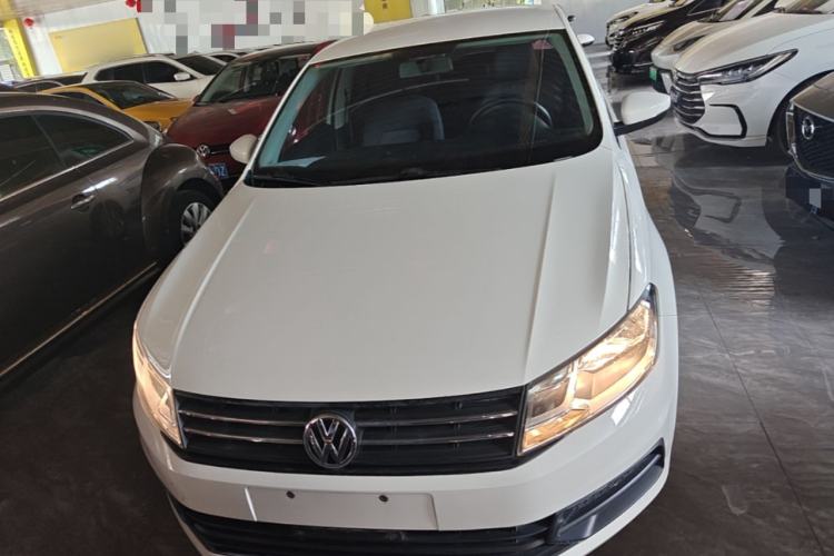 Used Volkswagen Santana 2016 1.6L Automatic Fashion Edition Front
